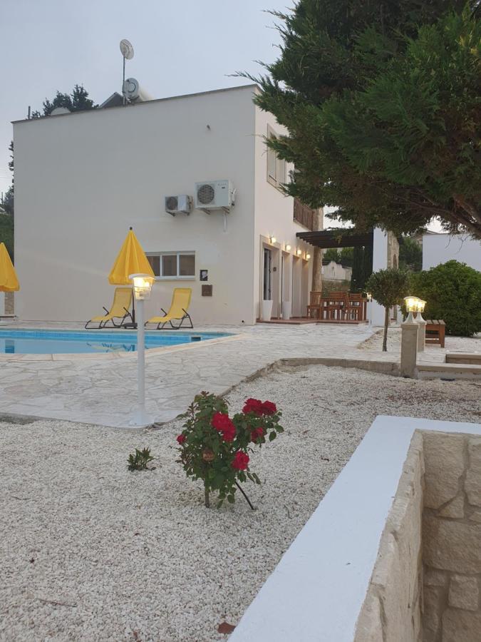 Villa Serapho Paphos Eksteriør bilde