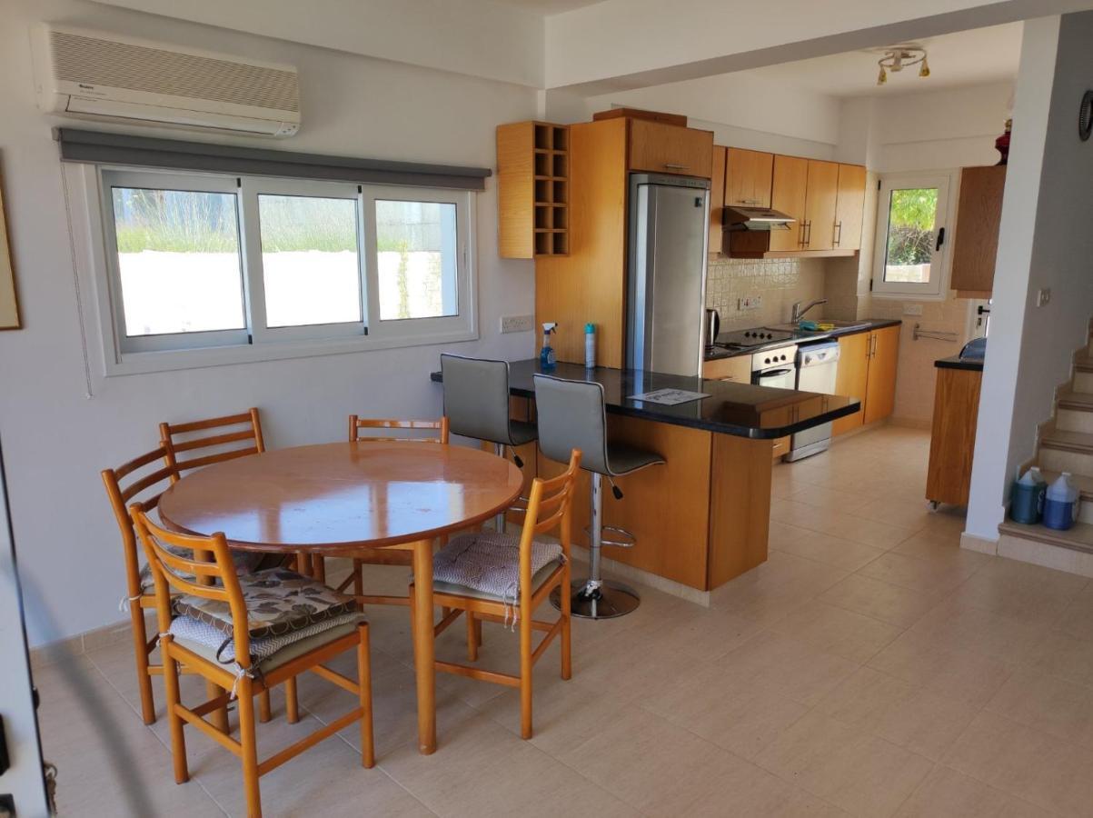 Villa Serapho Paphos Eksteriør bilde