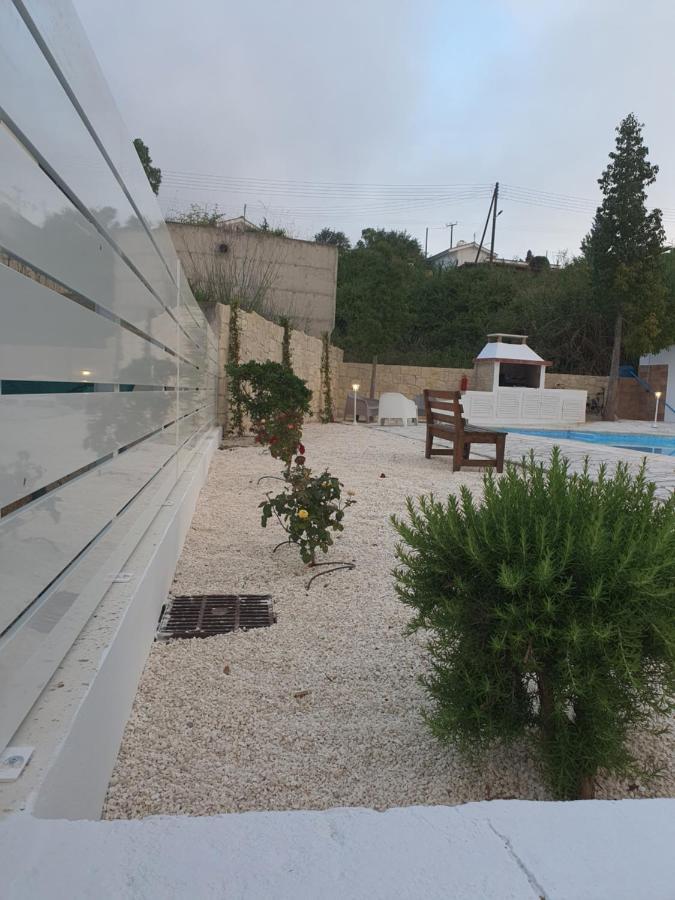 Villa Serapho Paphos Eksteriør bilde