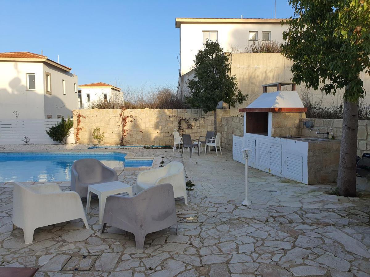 Villa Serapho Paphos Eksteriør bilde